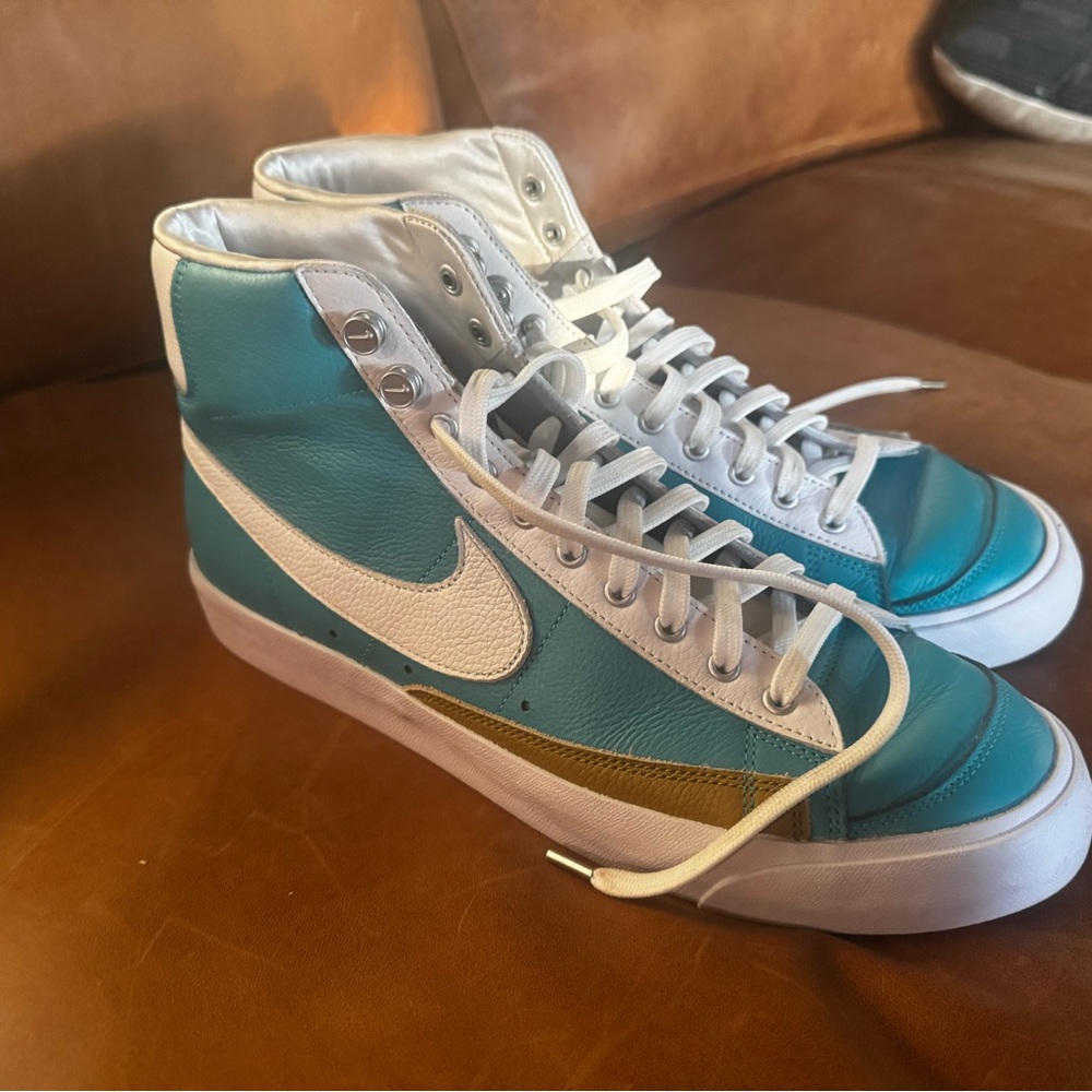 Custom Nike Blazer Mid '77 Sneakers